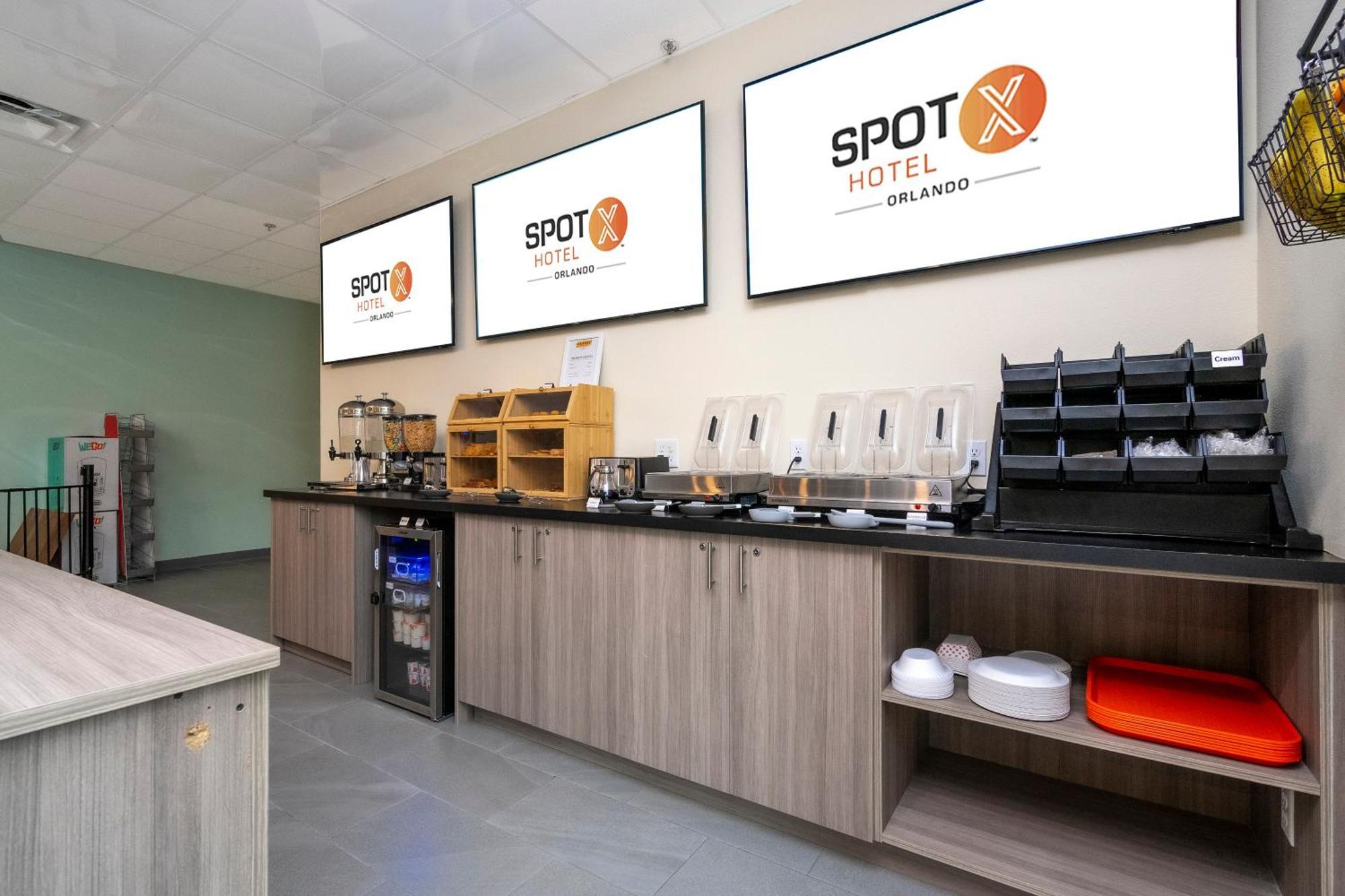 Spot X Hotel Orlando Intl Dr By The Red Collection Лейк-Буэна-Виста Экстерьер фото